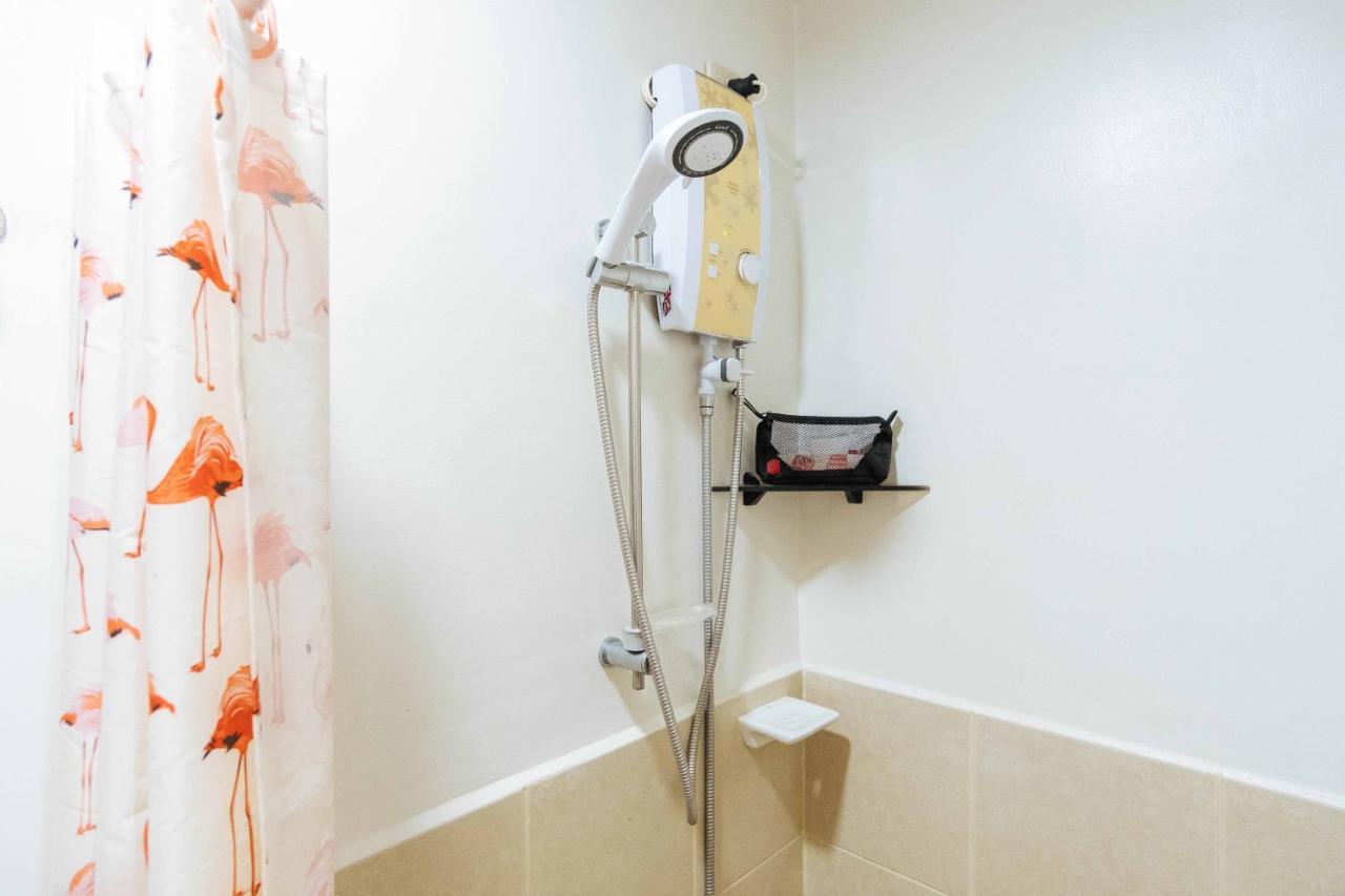 Апартаменты Reddoorz Premium @ Smdc Fairview Кесон-Сити Экстерьер фото